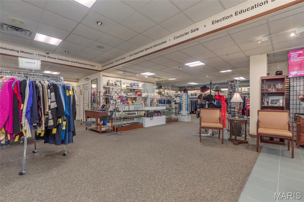 Creve Coeur - Commercial Sale