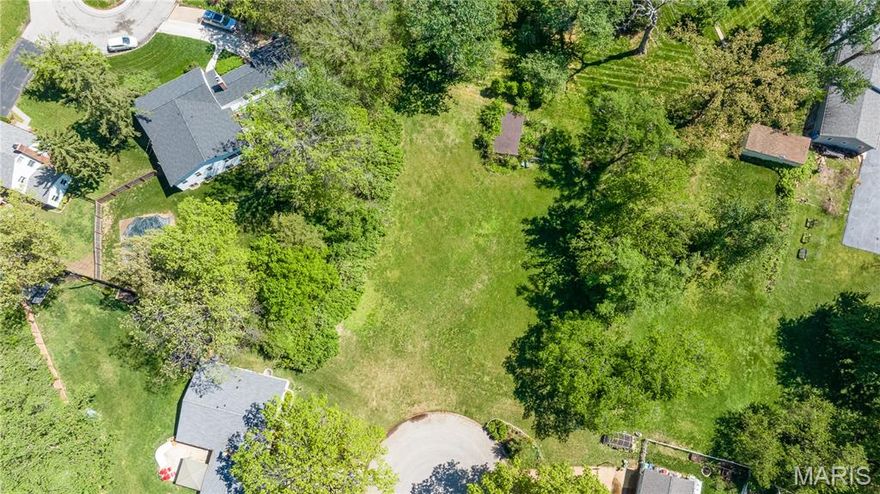 Are you ready to build your dream home? This exceptional property offers direct access to the Gravois Greenway, making it a perfect fit for cyclists, runners, and outdoor enthusiasts alike. The Greenway provides a scenic, walkable connection to a variety of amenities across both the County and City.
Enjoy convenient access to popular dining spots such as Katie’s Pizza & Pasta Osteria and The Mexican STL, as well as nearby grocery stores like Dierbergs Markets and Schnucks—all just a short, refreshing walk or ride along the trail. The property is also close to additional shopping and amenities in Kirkwood and within walking distance of a branch of the St. Louis County Library. To top it off, whiskey and craft beer enthusiasts will love being within easy walking distance of Perennial on the Trail.
A survey and initial site diagrams featuring multiple potential home configurations are available. Contact the listing agent with any questions.