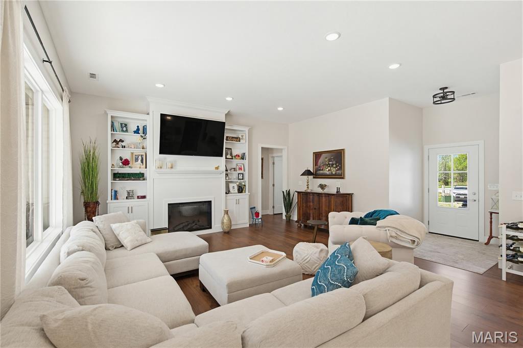 Legacy Estates - Residential