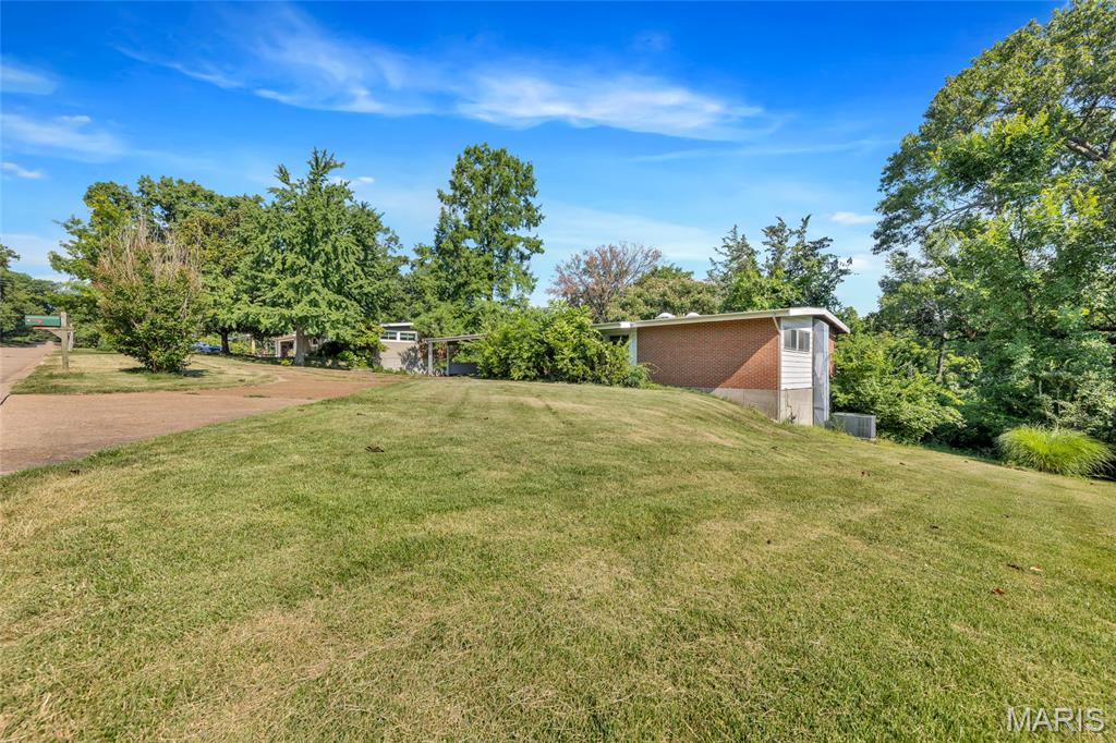 2431 Trossock Lane