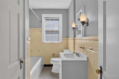 Tiny photo for 457 Catalina Avenue, Webster Groves, MO 63119 (MLS # 26045805)