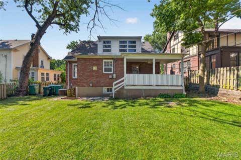 Tiny photo for 457 Catalina Avenue, Webster Groves, MO 63119 (MLS # 26045805)