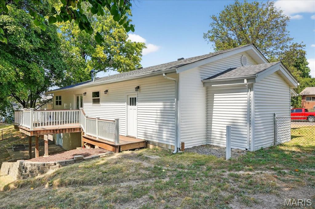 St Louis, Missouri 63146, United States, 3 Bedrooms Bedrooms, ,3 BathroomsBathrooms,Residential,Pending,210951