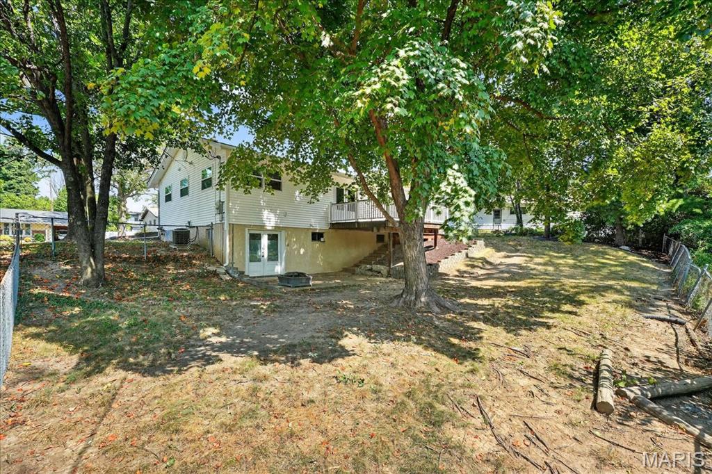 St Louis, Missouri 63146, United States, 3 Bedrooms Bedrooms, ,3 BathroomsBathrooms,Residential,Pending,210951