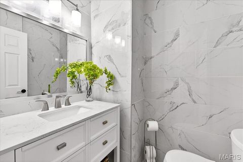 Tiny photo for 16176 Lea Oak Court, Chesterfield, MO 63017 (MLS # 25077393)