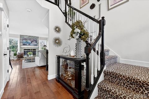 Tiny photo for 16176 Lea Oak Court, Chesterfield, MO 63017 (MLS # 25077393)