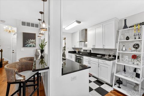 Tiny photo for 16176 Lea Oak Court, Chesterfield, MO 63017 (MLS # 25077393)