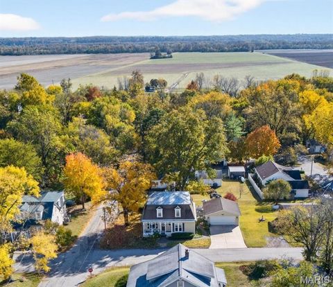 5548 Chestnut Street Augusta MO 63332