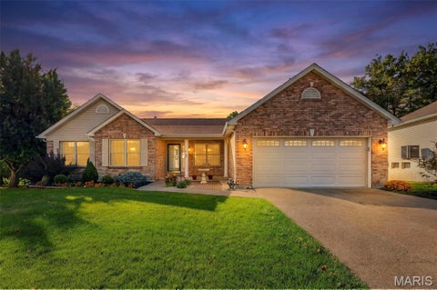 Tiny photo for 265 E Governor Place, St Charles, MO 63301 (MLS # 26064626)
