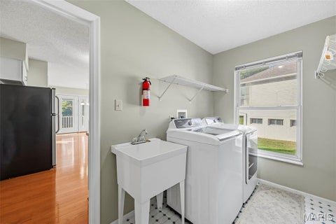 Tiny photo for 265 E Governor Place, St Charles, MO 63301 (MLS # 26064626)