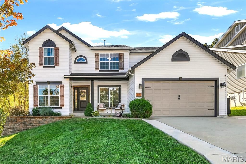 Photo of 692 Winding Bluffs Drive, Fenton, MO 63026 (MLS # 26064676)