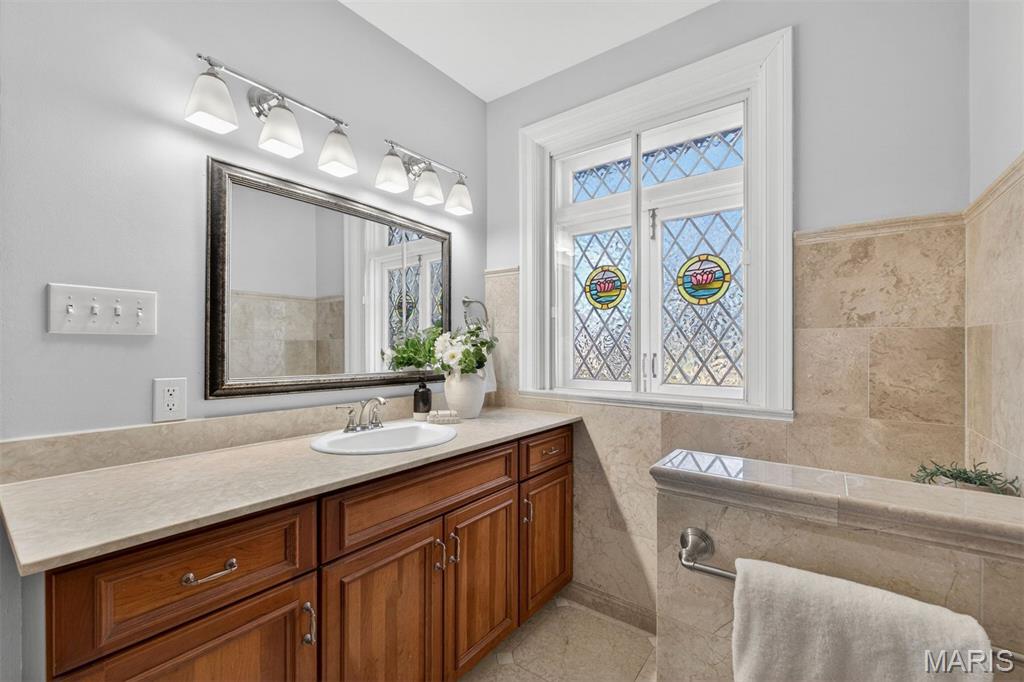 University Hills - Residential