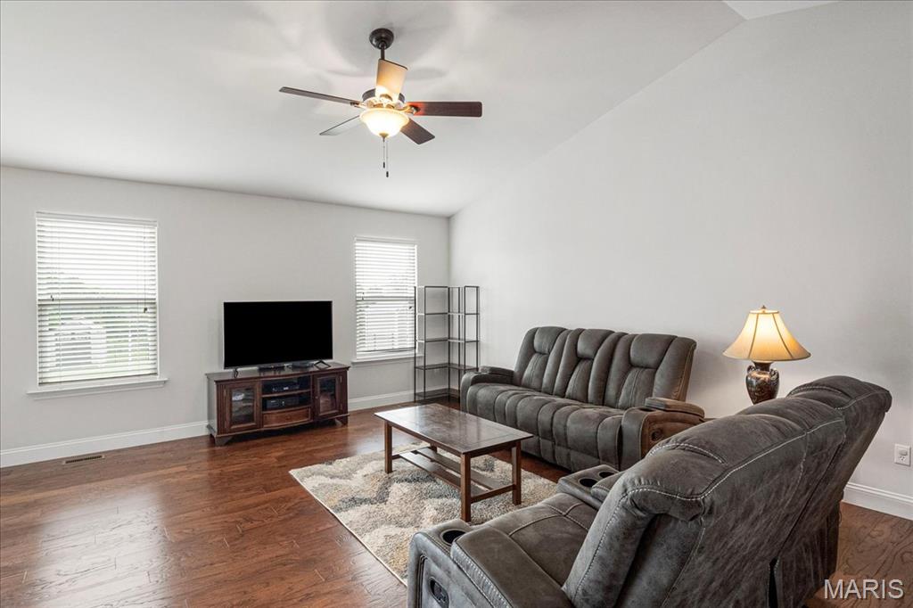 House Springs, Missouri 63051, United States, 3 Bedrooms Bedrooms, ,2 BathroomsBathrooms,Residential,Pending,161828