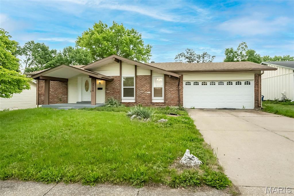 Photo of 3726 Briargrove Drive, Florissant, MO 63031 (MLS # 26042864)