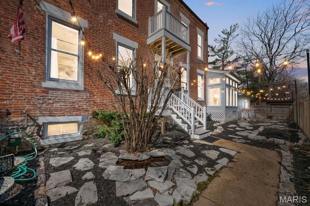 Photo of 921 Morrison Avenue, St Louis, MO 63104 (MLS # 26025794)