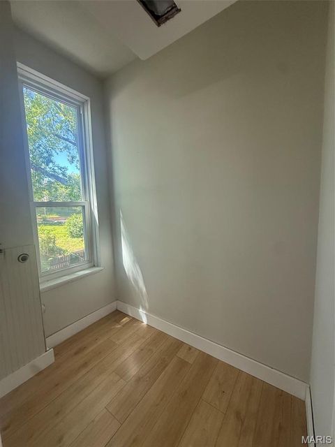 Tiny photo for 1725 Oregon Place, St Louis, MO 63104 (MLS # 26030137)