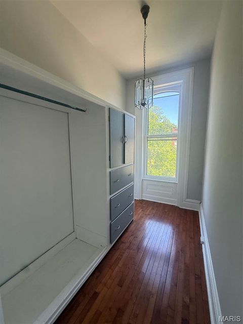 Tiny photo for 1725 Oregon Place, St Louis, MO 63104 (MLS # 26030137)