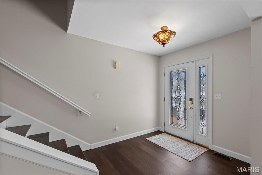 1082 Autumn Oaks Drive