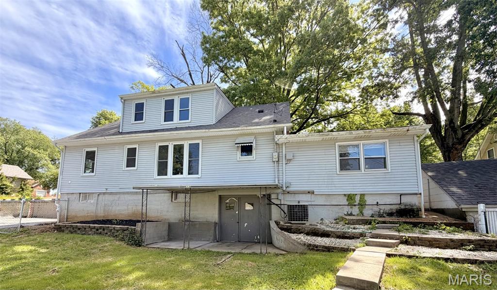 F W Kamps Riverview - Residential