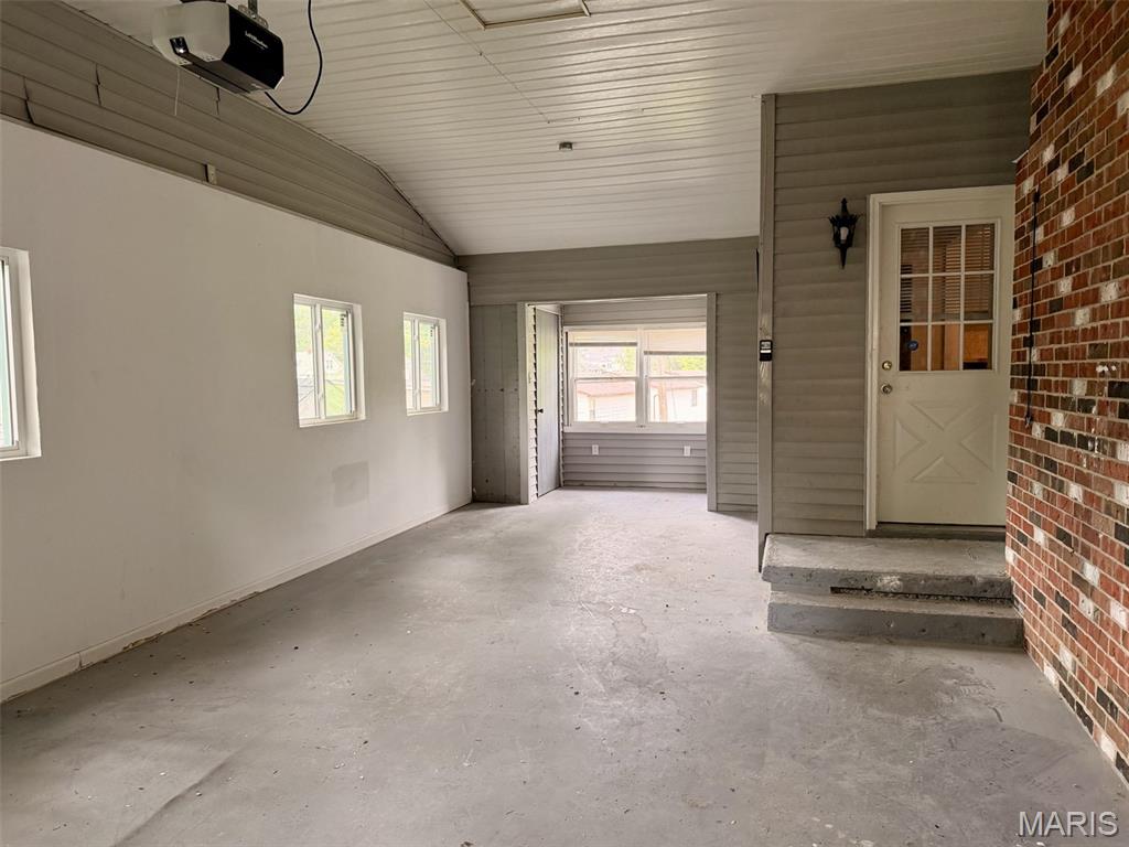 F W Kamps Riverview - Residential