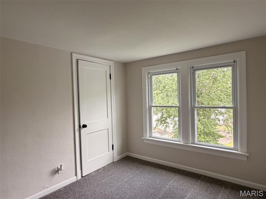 F W Kamps Riverview - Residential