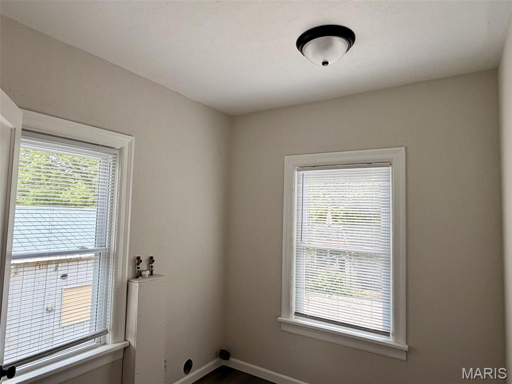 F W Kamps Riverview - Residential