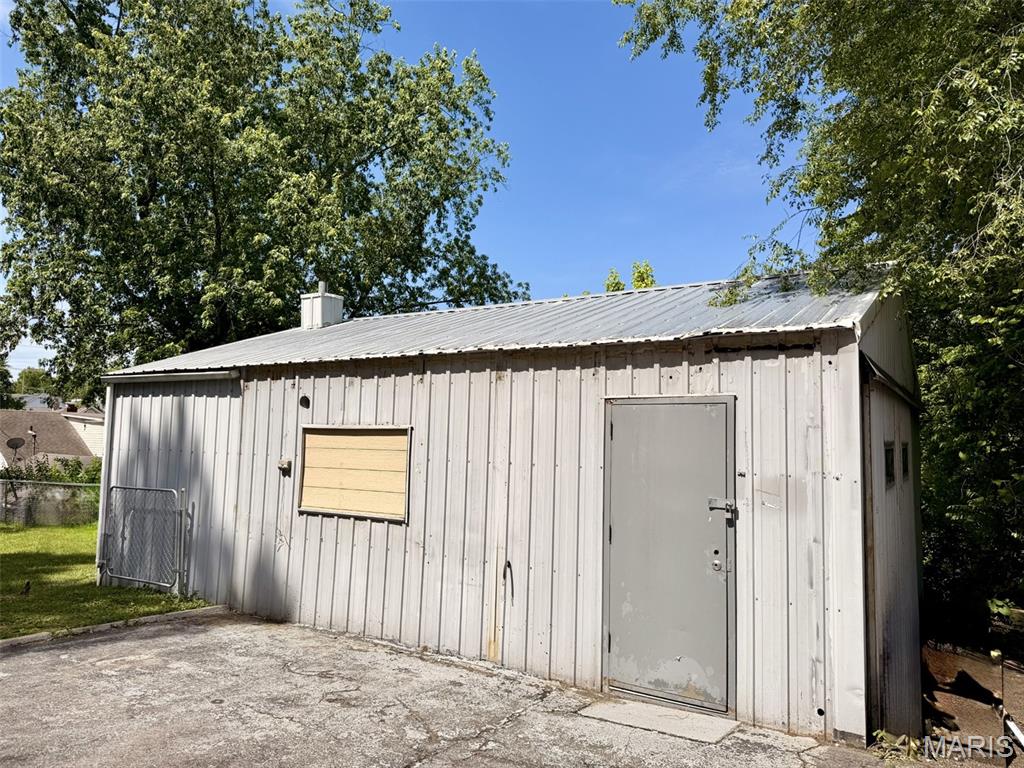 F W Kamps Riverview - Residential