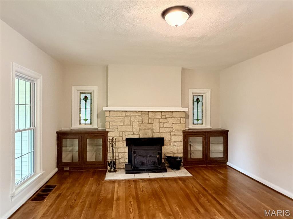 F W Kamps Riverview - Residential