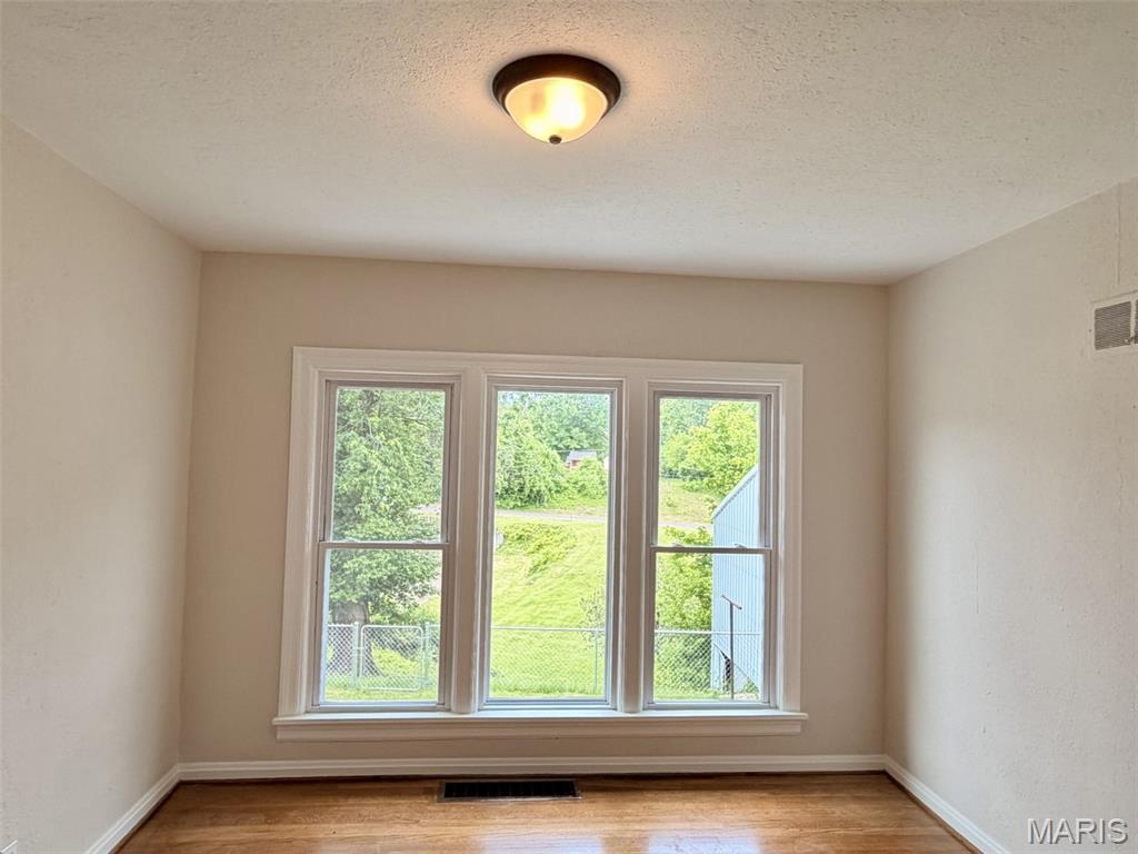 F W Kamps Riverview - Residential
