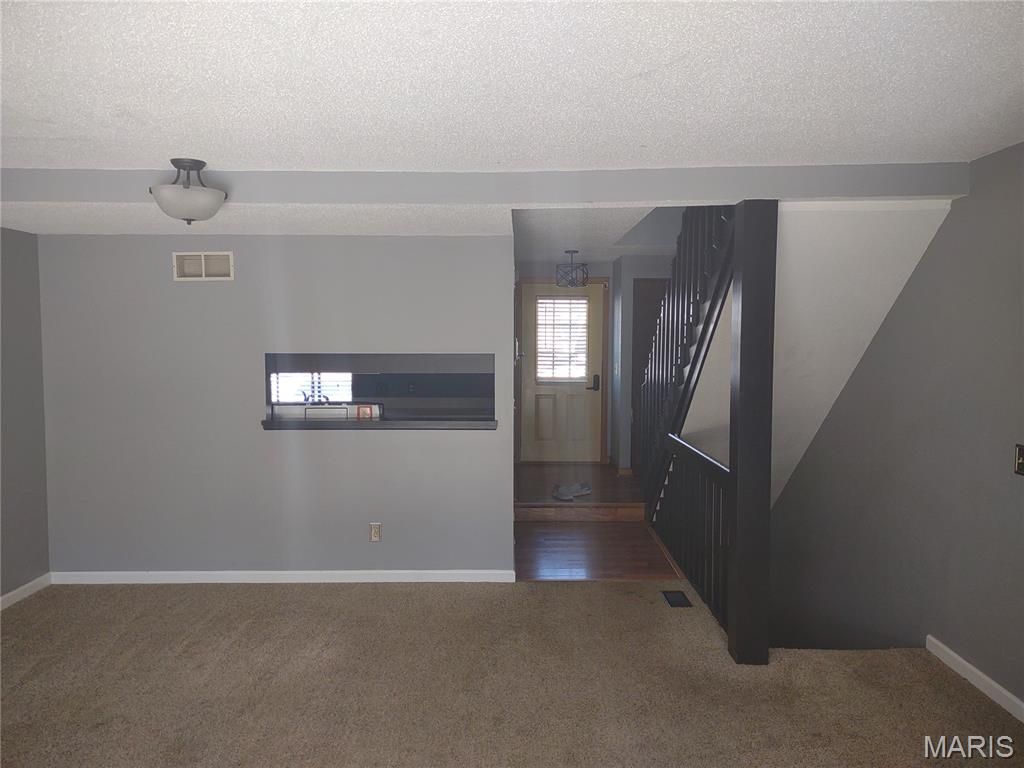 Photo of 28 Cedar Grove Court #B, St Charles, MO 63304 (MLS # 26028512)