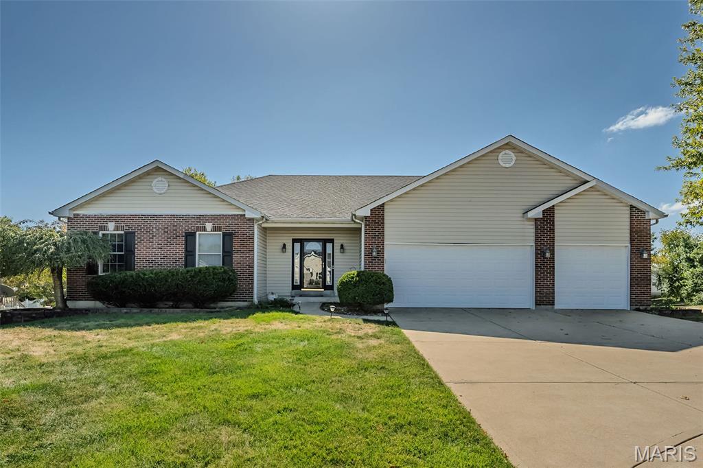 Photo of 84 Reuben Court, OFallon, MO 63376 (MLS # 26064199)
