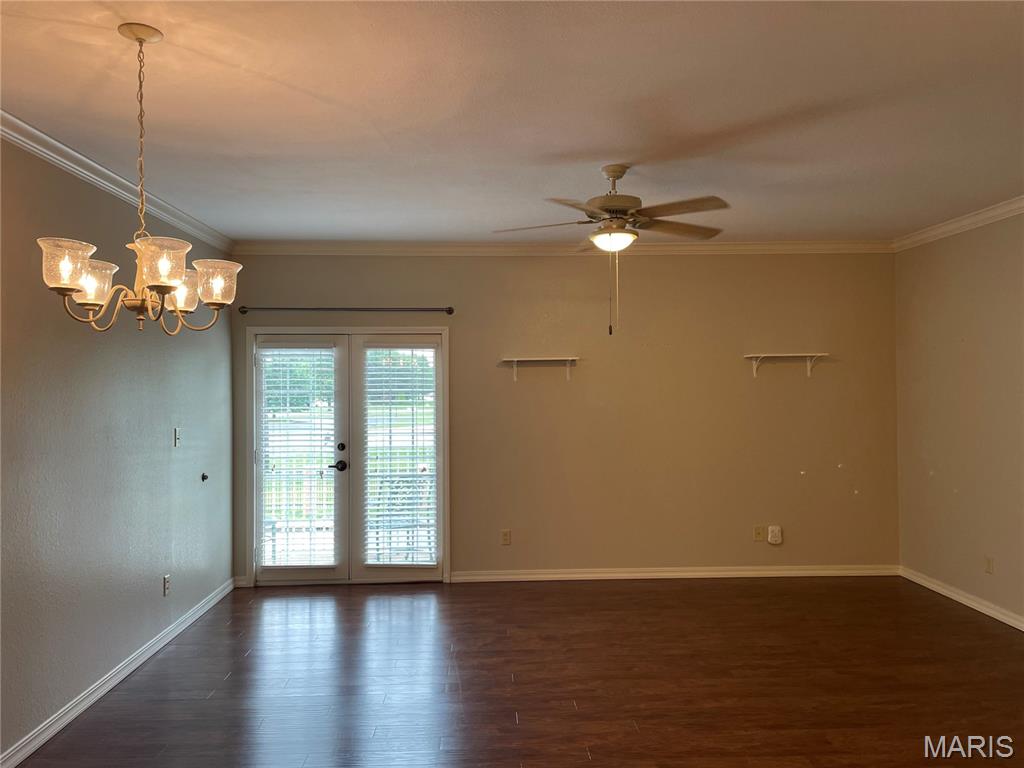 Maingate Condominiums - Residential