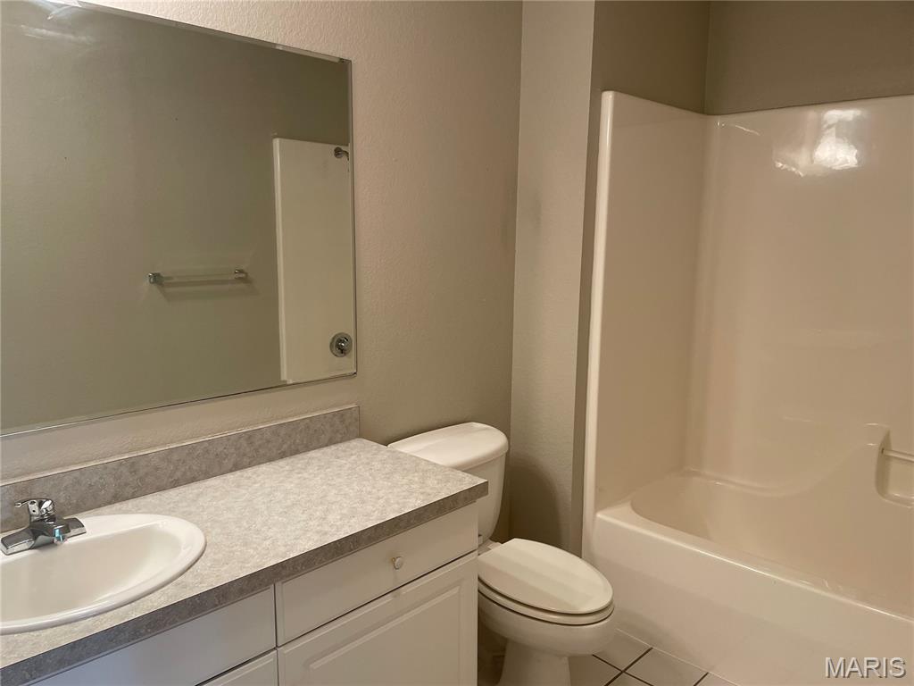 Maingate Condominiums - Residential