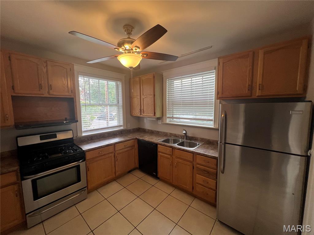 Westmoor Park 1 - Residential Lease