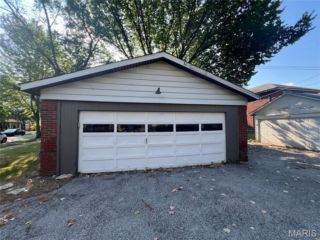 Westmoor Park 1 - Residential Lease