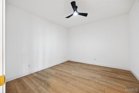 Tiny photo for 55 Lake Bend Drive, Winfield, MO 63389 (MLS # 26009155)