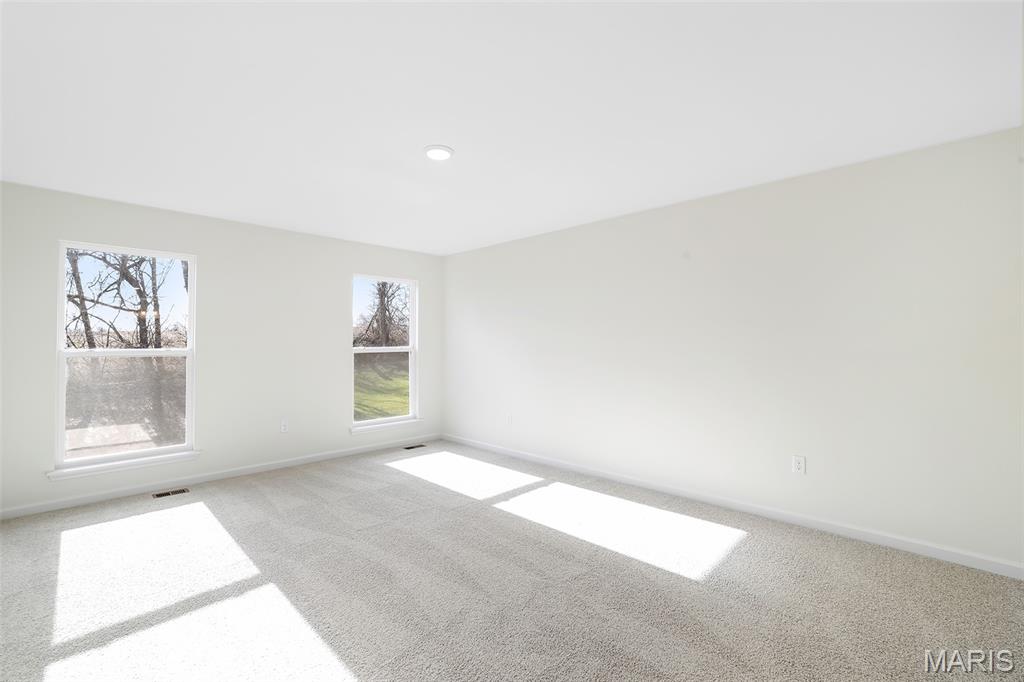 Riverstone 135 - Residential