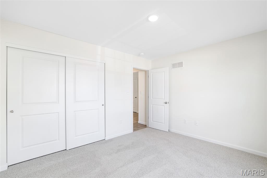 Riverstone 135 - Residential