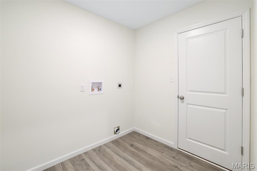 Riverstone 135 - Residential