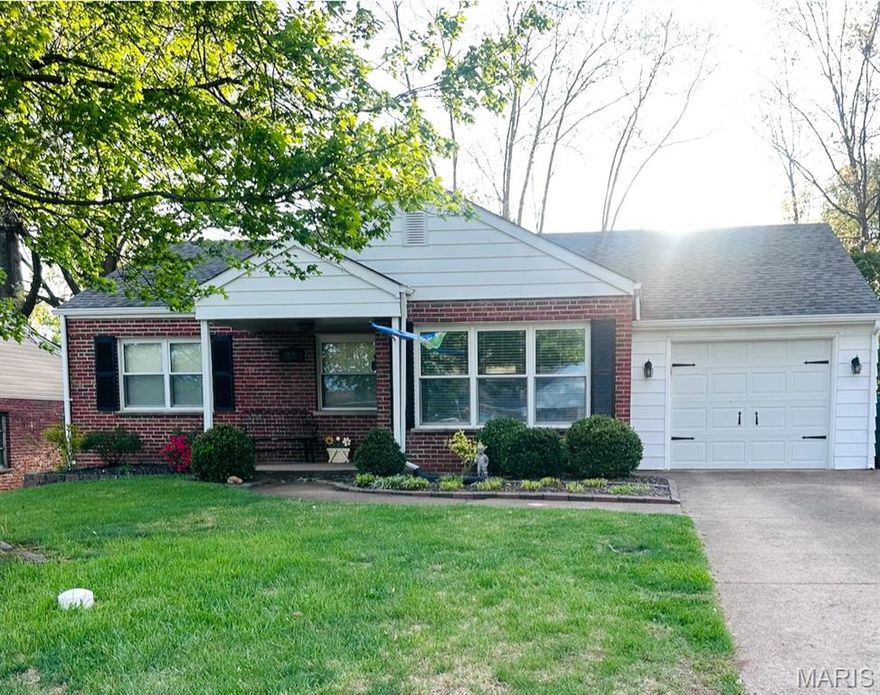 Welcome to this darling ranch home in Webster Groves with just under 1,800 square feet of living space! From the moment you step onto the covered front porch and enter the home, you’re greeted by lots of natural light and an easy, inviting flow. The living room opens seamlessly into the kitchen and dining area, creating the perfect space for both everyday living and entertaining. The kitchen overlooks a spacious, fully fenced backyard - perfect for enjoying the view and seamless indoor-outdoor living. Just off the garage, you’ll find a versatile 3-season room that adds even more functional space, perfect for a mudroom, sunroom, or play area. Step outside and you’ll fall in love with the backyard - flat, expansive, and private, with a large patio that’s ready for hosting and relaxing. The main level features two comfortable bedrooms and a full bath, while the finished lower level offers even more room to enjoy. With recessed lighting and a full bathroom, it’s an ideal space for a family room, recreation room, or guest hangout. An additional bonus room downstairs provides flexibility for a sleeping area, home office, or hobby space. All of this in a fantastic location close to shopping, dining, and everything Webster Groves has to offer. Don’t miss your chance to make this home yours - schedule your showing today!