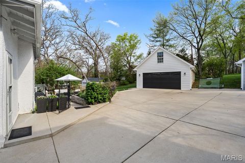 Tiny photo for 451 W Jackson Road, Webster Groves, MO 63119 (MLS # 26006366)
