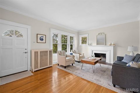 Tiny photo for 451 W Jackson Road, Webster Groves, MO 63119 (MLS # 26006366)