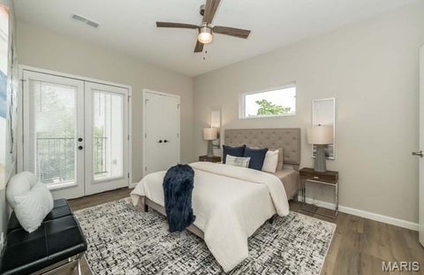 Tiny photo for 10809 Olive Boulevard #304, Creve Coeur, MO 63141 (MLS # 26039407)