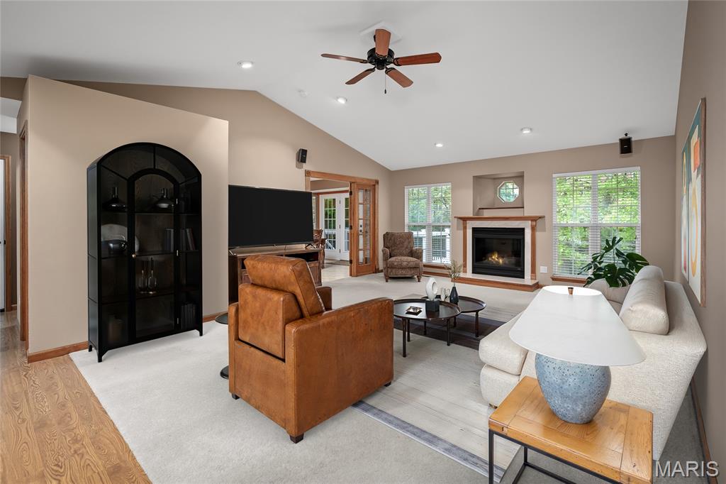 1963 Woodland Court