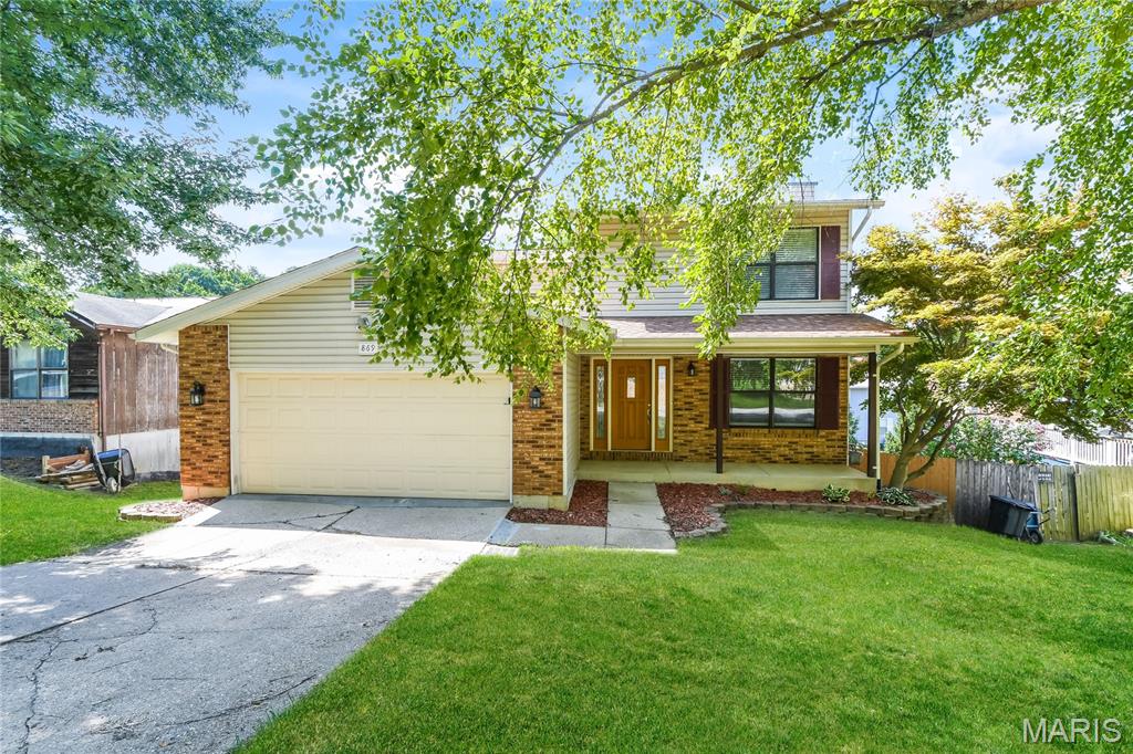 Photo 1 of 15 — 869 Country Glen Drive, Imperial, MO 63052