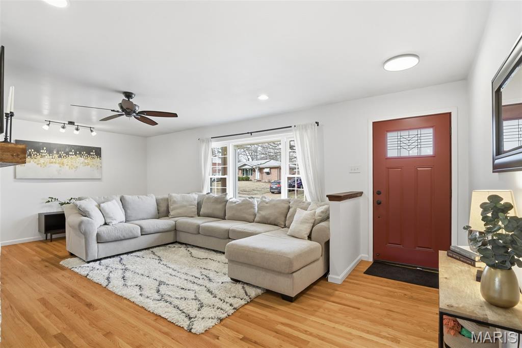 1030 Camelot Gardens Dr Drive