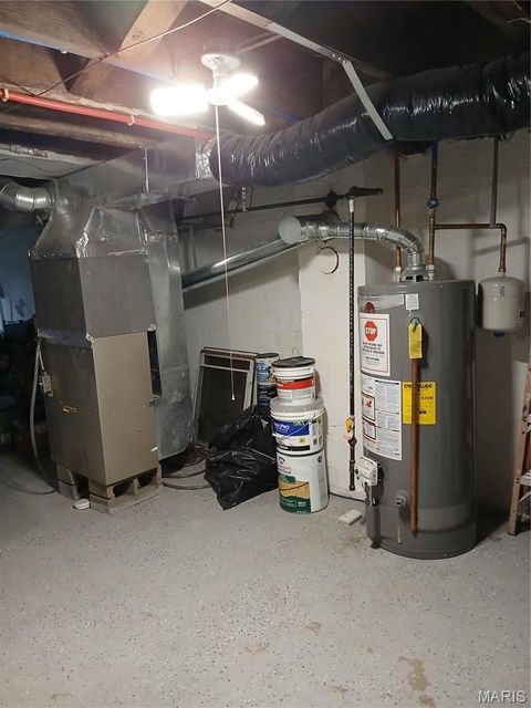 Tiny photo for 7020 Greenway Avenue, Beverly Hills, MO 63121 (MLS # 26019282)