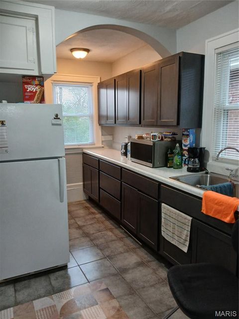 Tiny photo for 7020 Greenway Avenue, Beverly Hills, MO 63121 (MLS # 26019282)