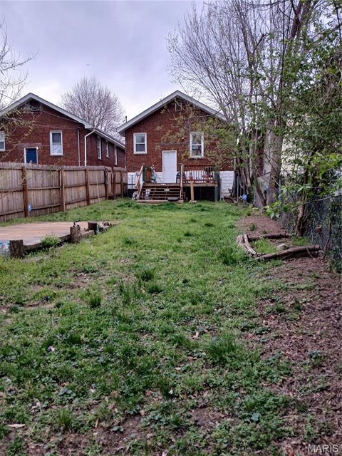 Tiny photo for 7020 Greenway Avenue, Beverly Hills, MO 63121 (MLS # 26019282)