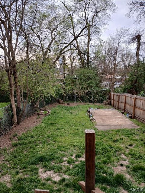 Tiny photo for 7020 Greenway Avenue, Beverly Hills, MO 63121 (MLS # 26019282)